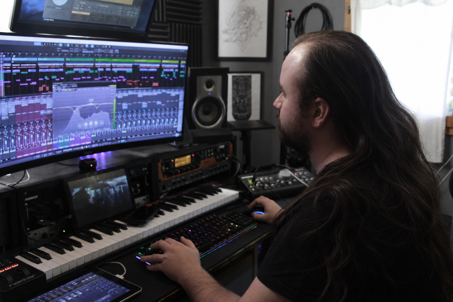 Eloi Nicod working at Craftline Studio